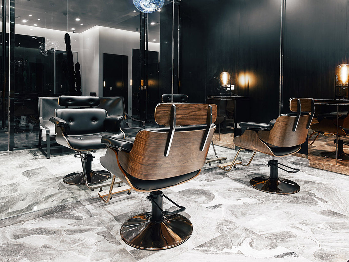 Stylish,High-Quality Equipment for Hair-styling Professionals
